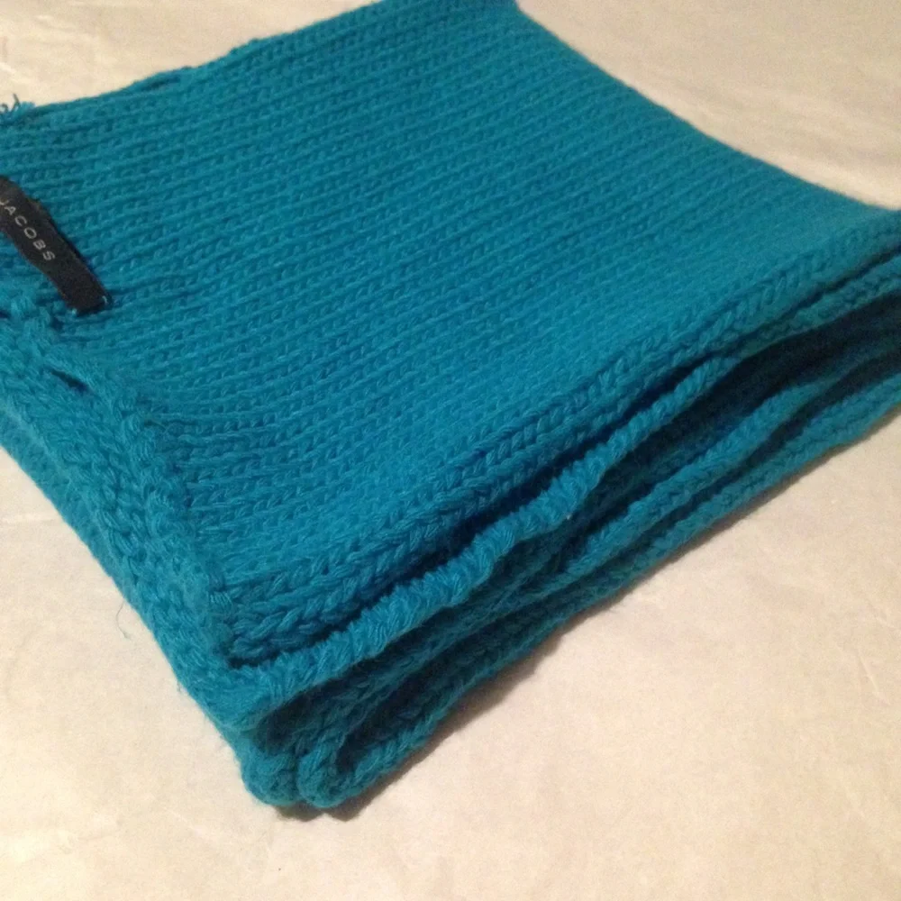 Marc Jacobs scarf